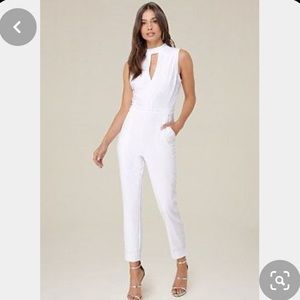 Bebe Hanna Jumpsuit Summery Cropped NWT Size 2 WHT